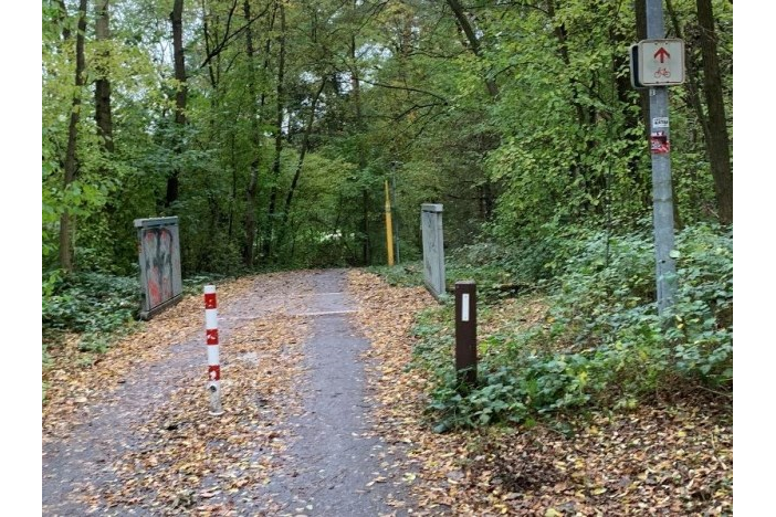 Bild_22_Bahndammradweg-Golfplatz