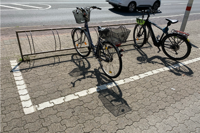 Bild_7-Edeka in Bensberg, Koelner Strasse, Typ Felgenkiller