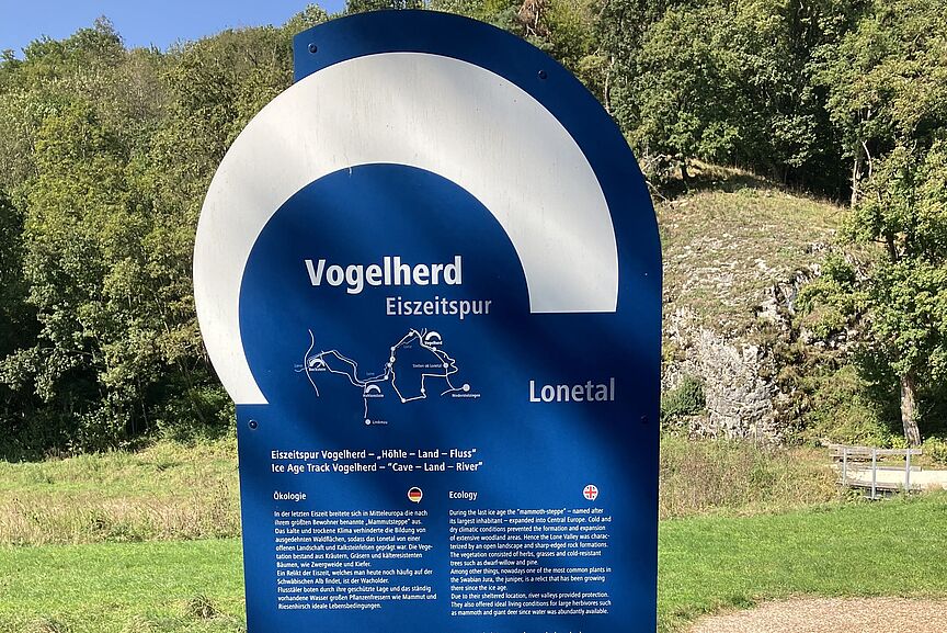 06_Vogelherd_Eiszeitspur_Lonetal.JPG Vogelherd Eiszeitspur Lonetal