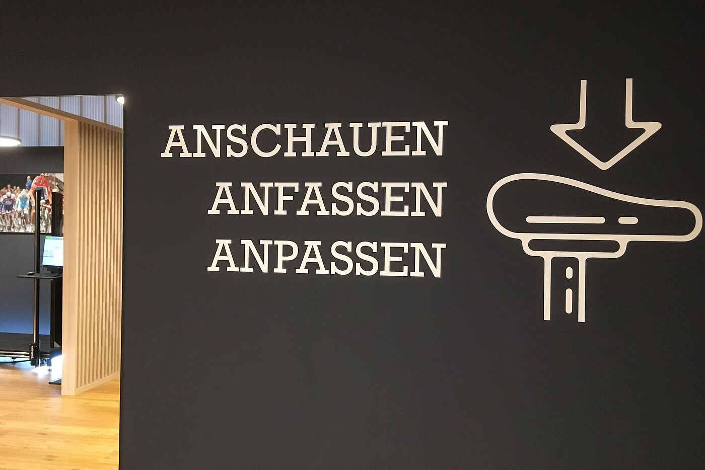 Bild_09 Shopdetail  Anschauen Anfassen Anpassen