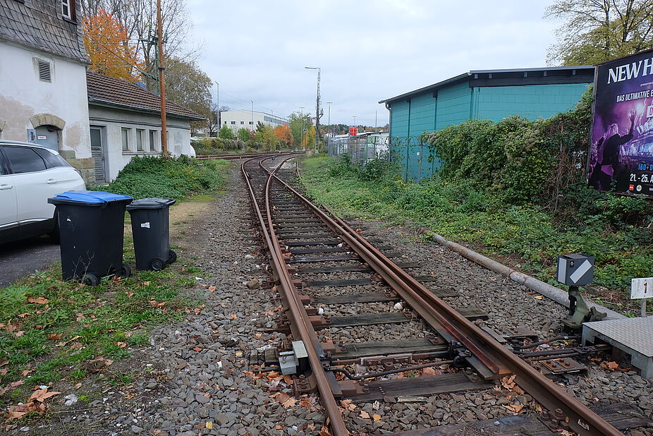 Bild 4: Hier kommt das Gleis an die Tannenbergstraße Hier kommt das Gleis an die Tannenbergstraße