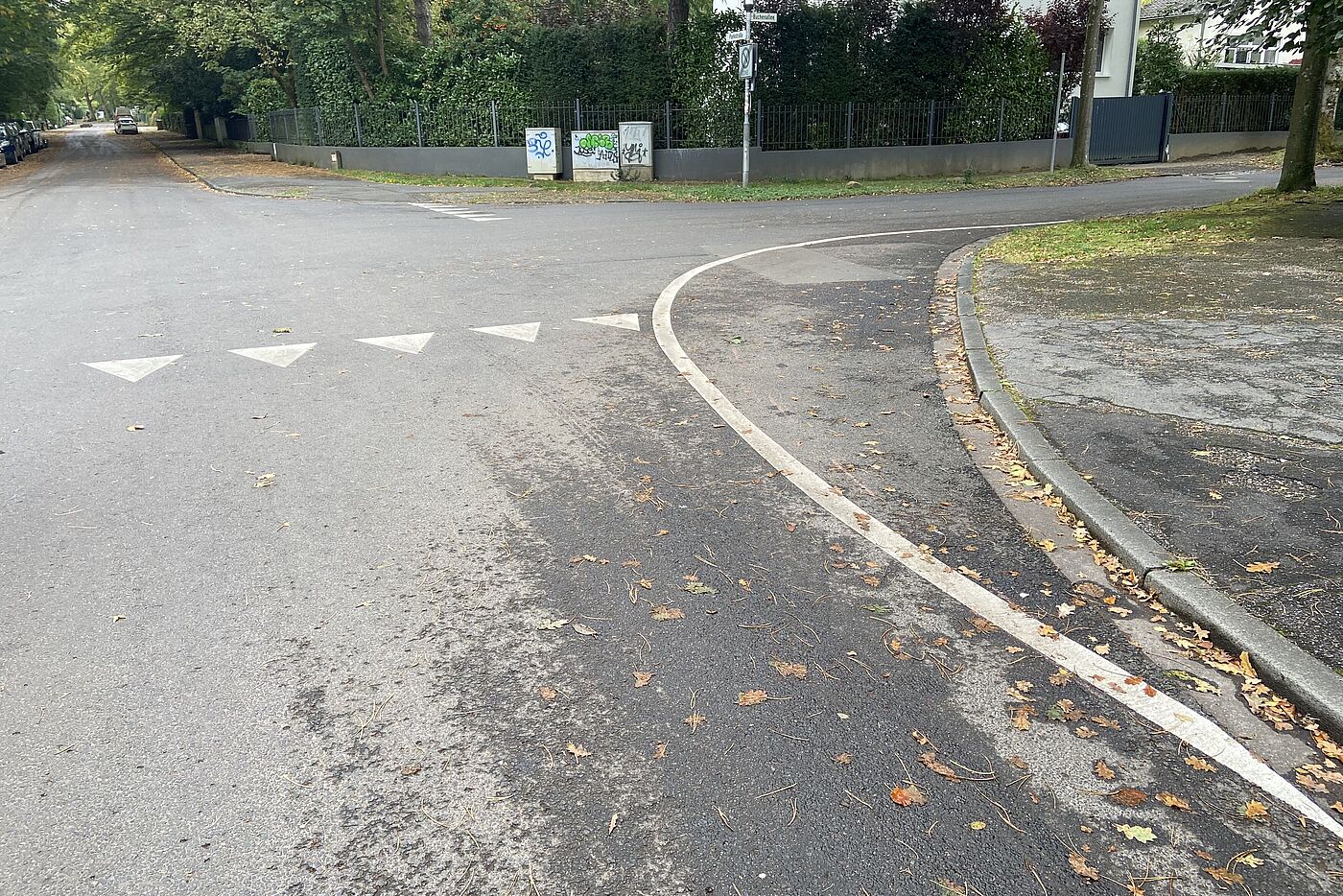 Hier werden die Straßen enger gemacht.