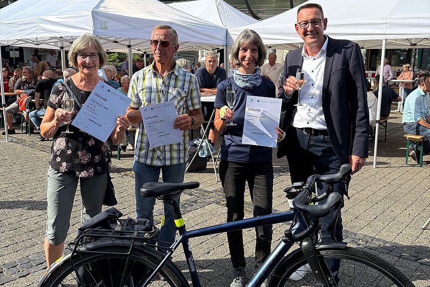25.07.18_gruppenfoto_stadtradeln_c_Stadt_Burscheid_q.jpg Gruppenfoto Stadtradeln