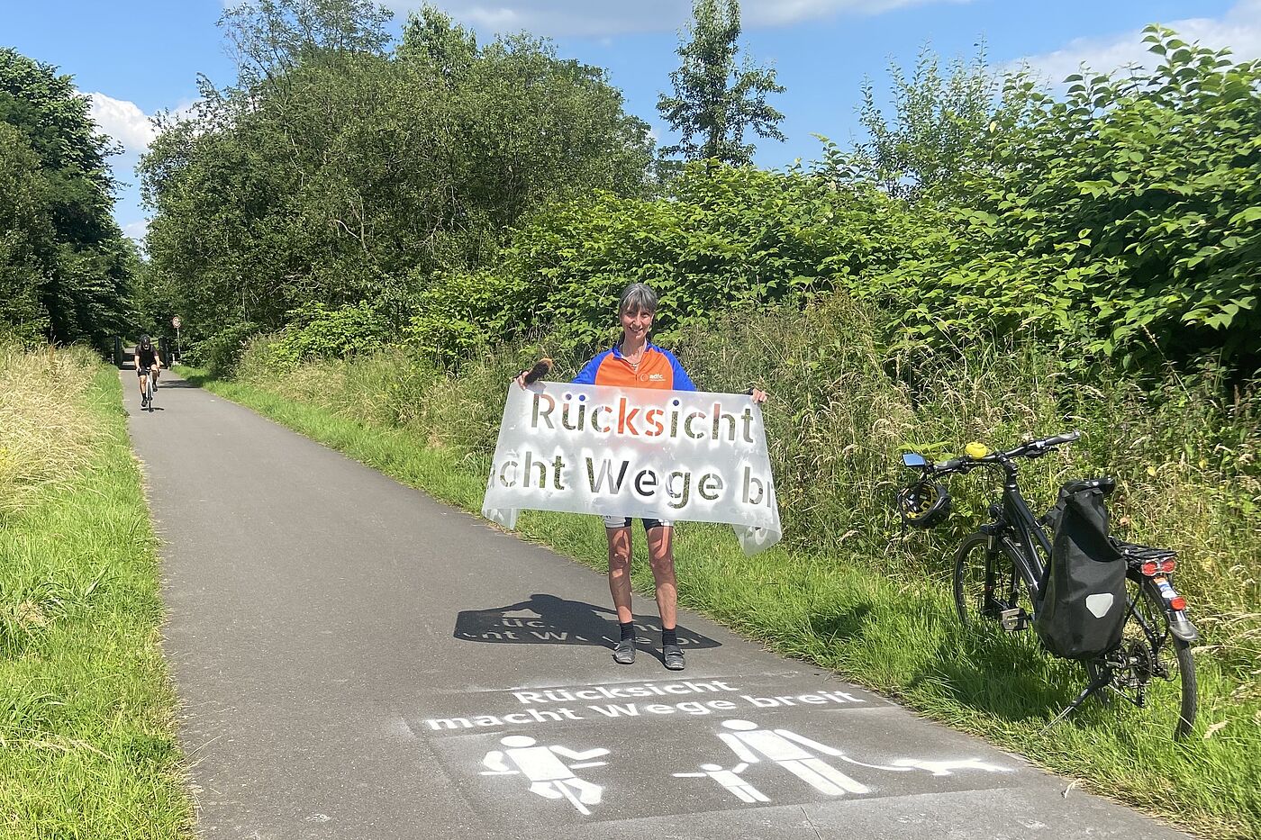 ADFC_Ruecksicht_S_Kraemer-Kox_komplette_Strassenansicht.jpg Rücksicht macht Wege breit