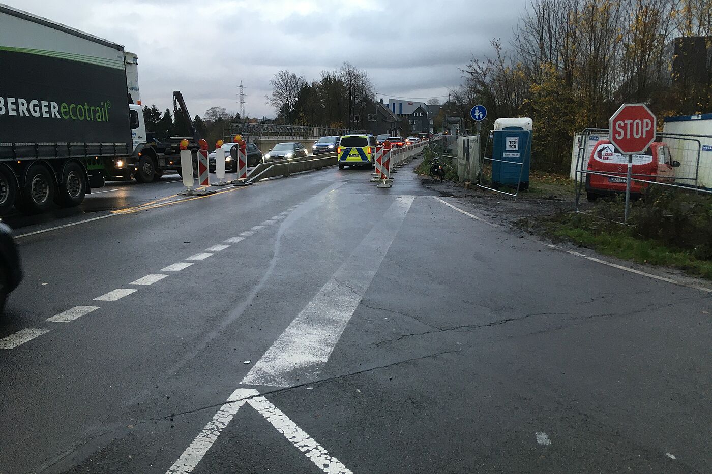 Baustelle Fahrtrichtung Wermelskirchen Stadt.JPG