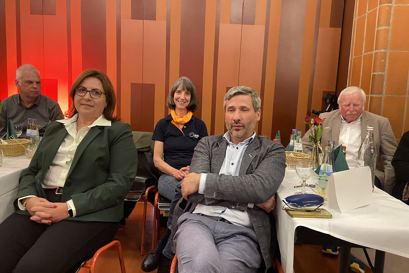 Gäste: Günter Bansen Stella Ignatz (BM_Burscheid) Sabine Kraemer-Kox Arne Meinhardt (Grüne) und_Frank Schopphoff