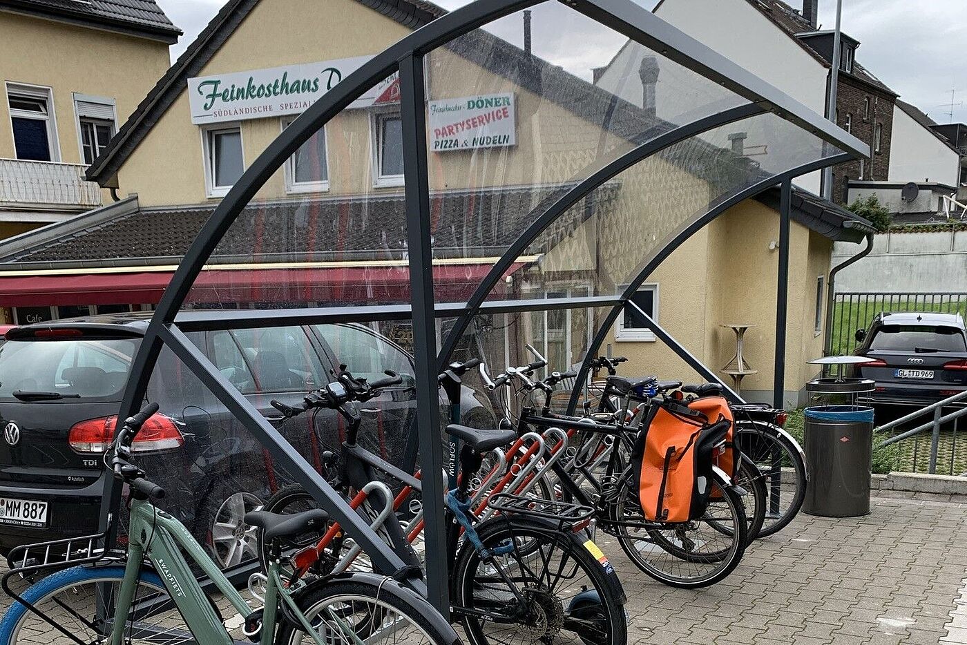Bild_1-REWE-Markt an der Odenthaler Strasse