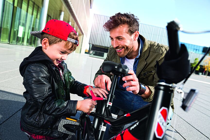 Die Bildunterschrift wird in Bälde eingefügt. Sie können uns aber gern auch per E-Mail oder Telefon kontaktieren, wir helfen gerne weiter. Kinderrad